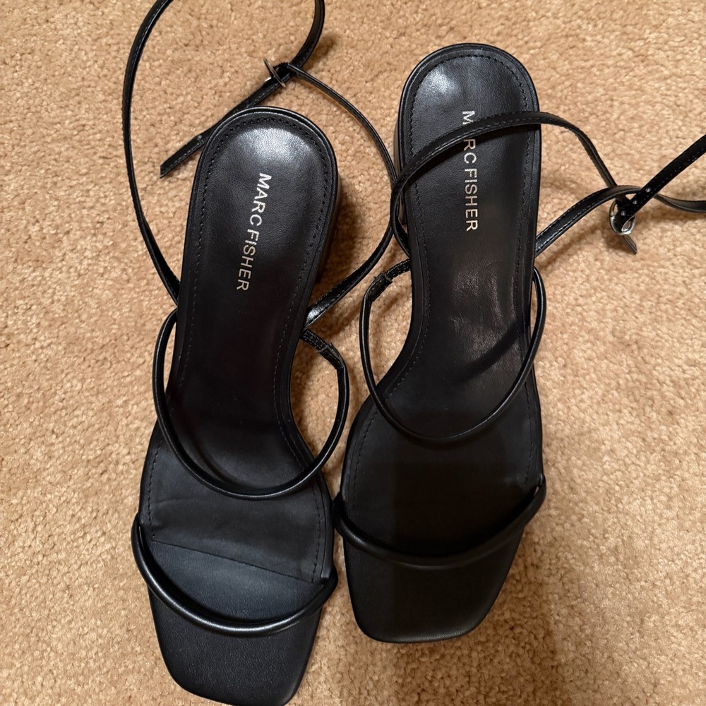 Marc Fisher Black Gandia Strappy Block Heel Sandals - Picture 3 of 4